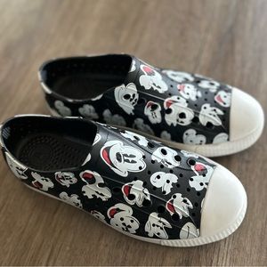 Disney Mickey Mouse size 8 vans (from Disneyland in 2021)